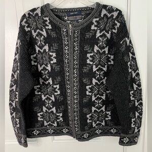 Herman Geist Hand Knit 100% Wool Zippered Cabincore Sweater Cardigan Size Large